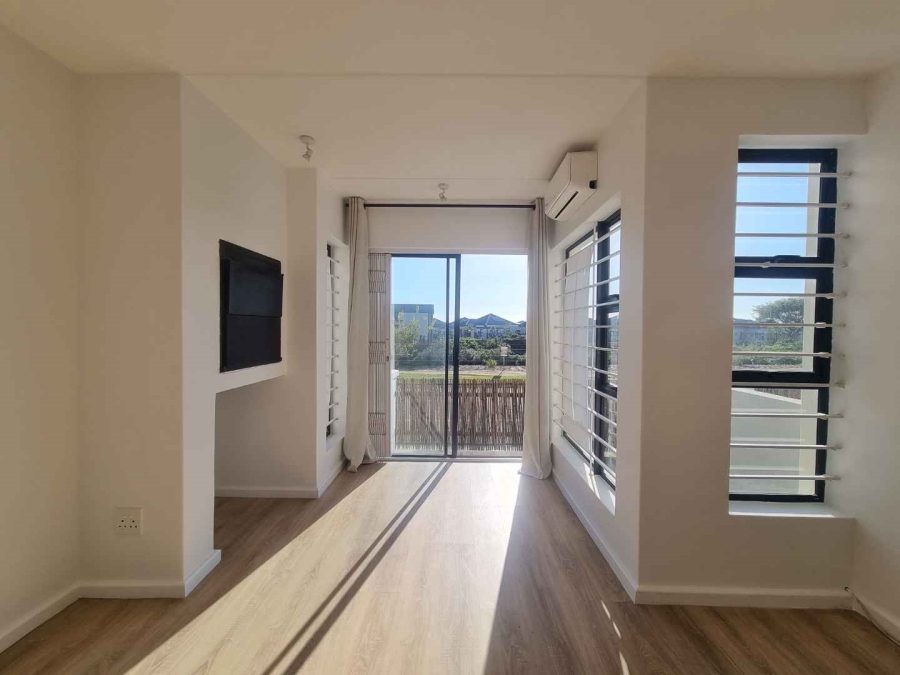 To Let 2 Bedroom Property for Rent in Burgundy Estate Western Cape